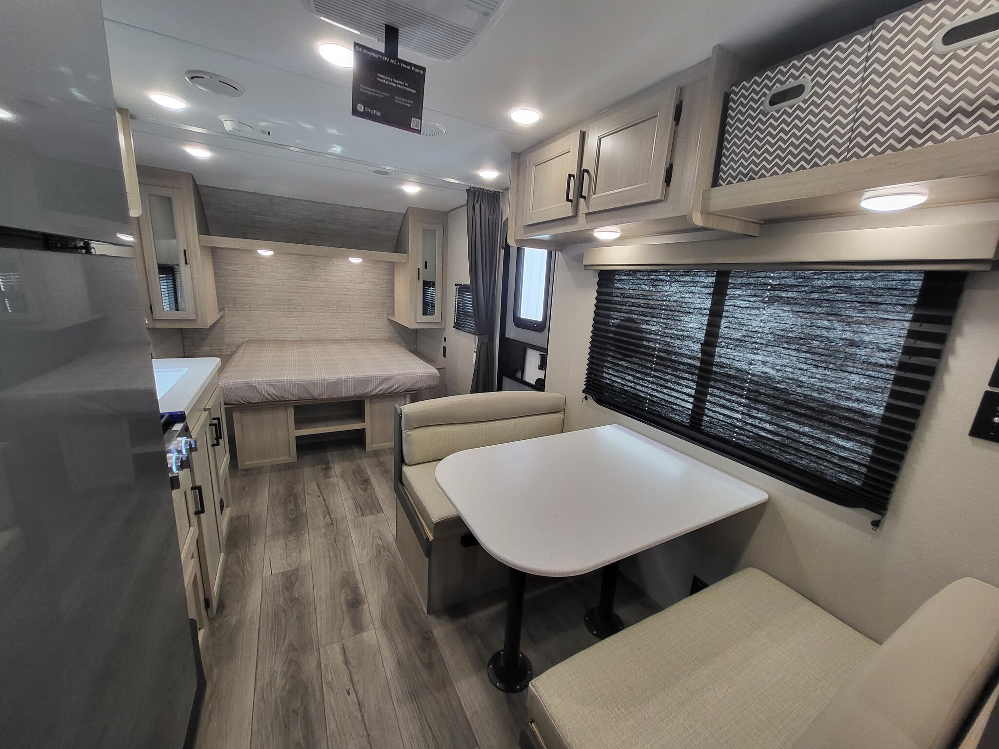 Contact us now about this 2026 Coachmen Catalina 211BH! 2026 Catalina 211BH by Coachmen from Roughin' It Inc in Madison, Ohio
