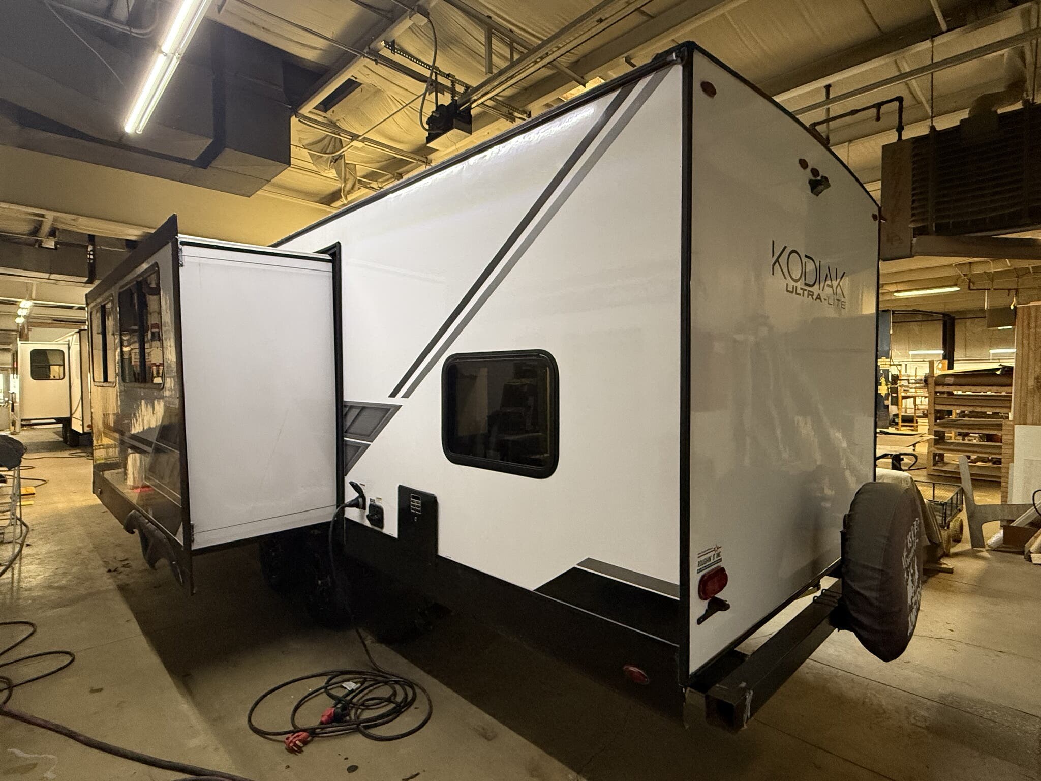 Used 2022 Dutchmen Kodiak 283BHSL available in Madison, Ohio