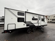 Call now about this 2022 Keystone KODIAK 24SBH! 2022 Keystone KODIAK 24SBH - Used Travel Trailer For Sale by Roughin' It Inc in Madison, Ohio