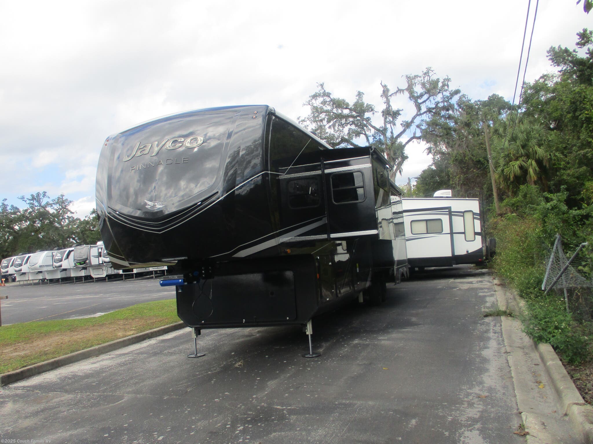 Contact us now about this 2026 Jayco Pinnacle 38FBRK! 2026 Pinnacle 38FBRK by Jayco from Couch Family RV in Cross City, Florida