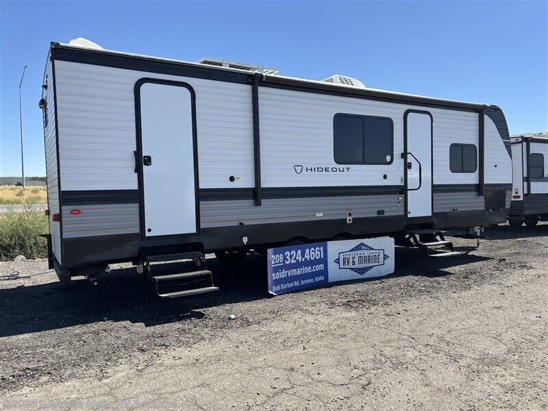 Call now about this 2026 Keystone Hideout 261BHWE! 2026 Keystone Hideout 261BHWE - New Travel Trailer For Sale by Southern Idaho RV & Marine in Jerome, Idaho