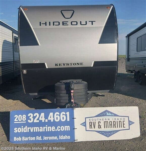 Call now about this 2026 Keystone Hideout 291BRWE! 2026 Keystone Hideout 291BRWE - New Travel Trailer For Sale by Southern Idaho RV & Marine in Jerome, Idaho