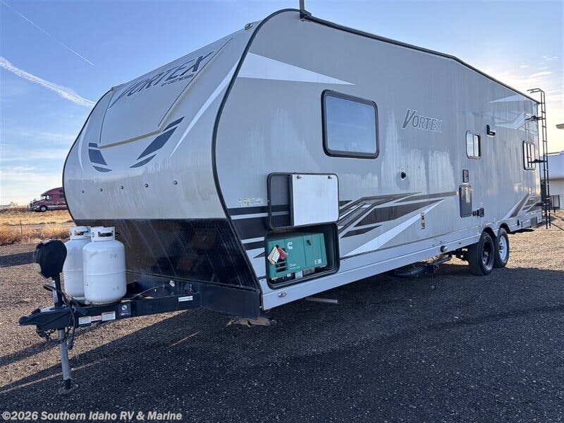 Used 2022 Genesis Supreme Vortex 2614FS available in Jerome, Idaho