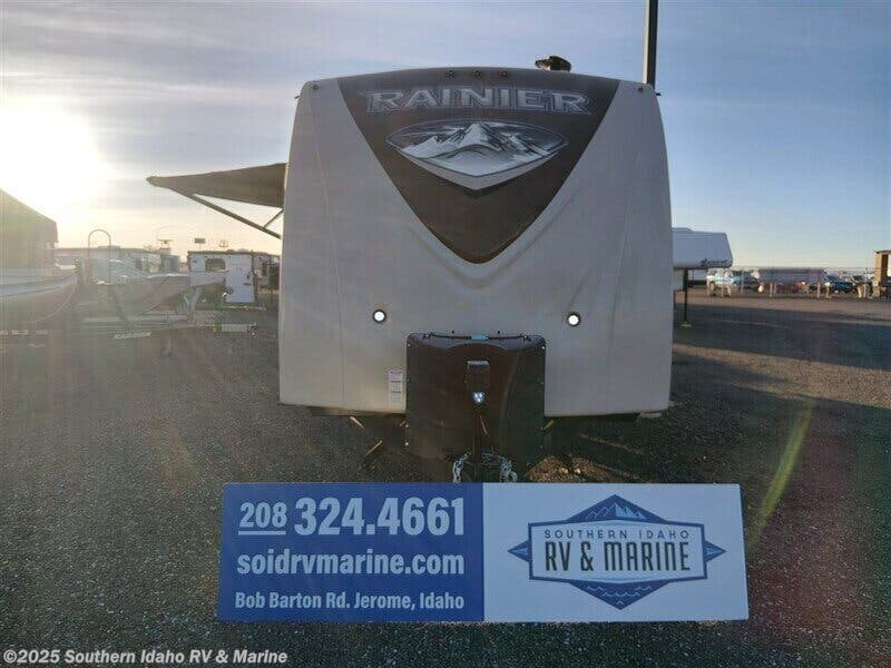 Call now about this 2019 Forest River Rainier 268RKSR! 2019 Forest River Rainier 268RKSR - Used Travel Trailer For Sale by Southern Idaho RV & Marine in Jerome, Idaho