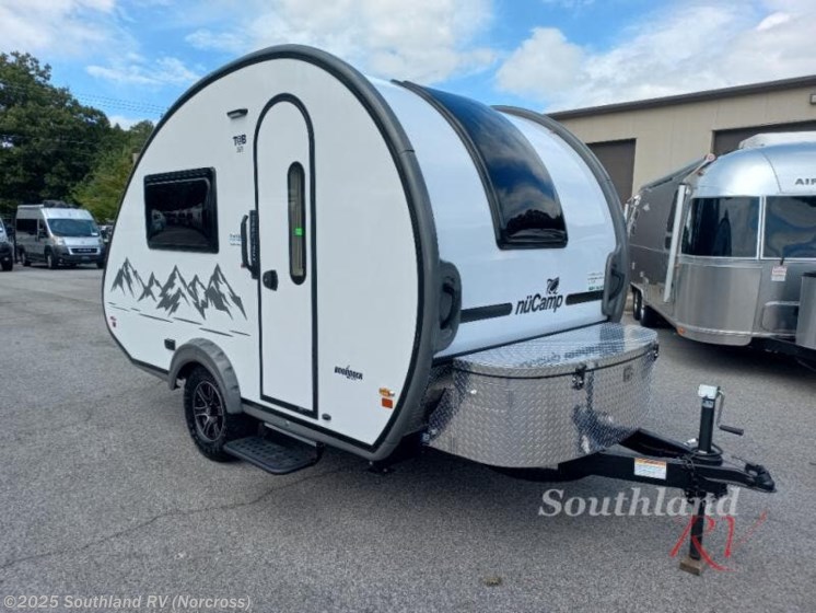 Email now about this 2025 NuCamp TAB 360 BD! New 2025 NuCamp TAB 360 BD available in Norcross, Georgia