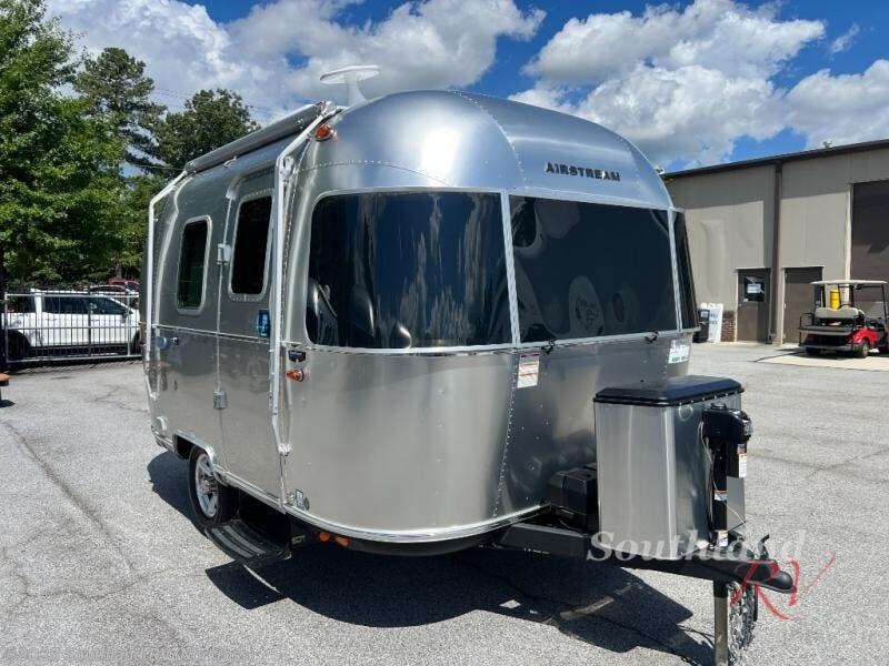 Email now about this 2025 Airstream Bambi 16RB! New 2025 Airstream Bambi 16RB available in Norcross, Georgia