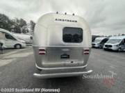 Contact us now about this 2010 Airstream Flying Cloud 23CB! 2010 Flying Cloud 23CB by Airstream from Southland RV in Norcross, Georgia