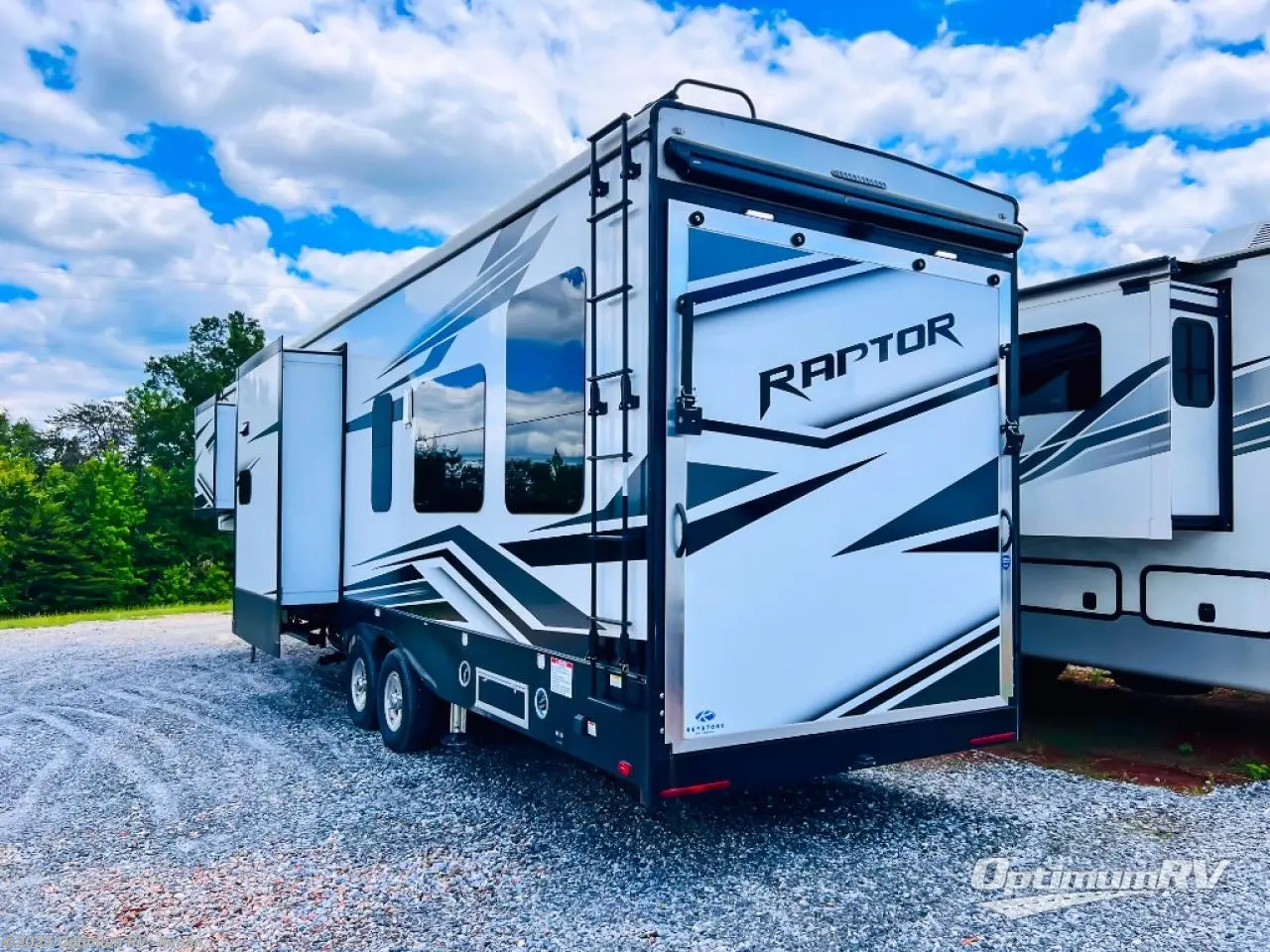 Call now about this 2022 Keystone Raptor 356! 2022 Keystone Raptor 356 - Used Fifth Wheel For Sale by Optimum RV - Inman in Inman, South Carolina features Awning, Slideout