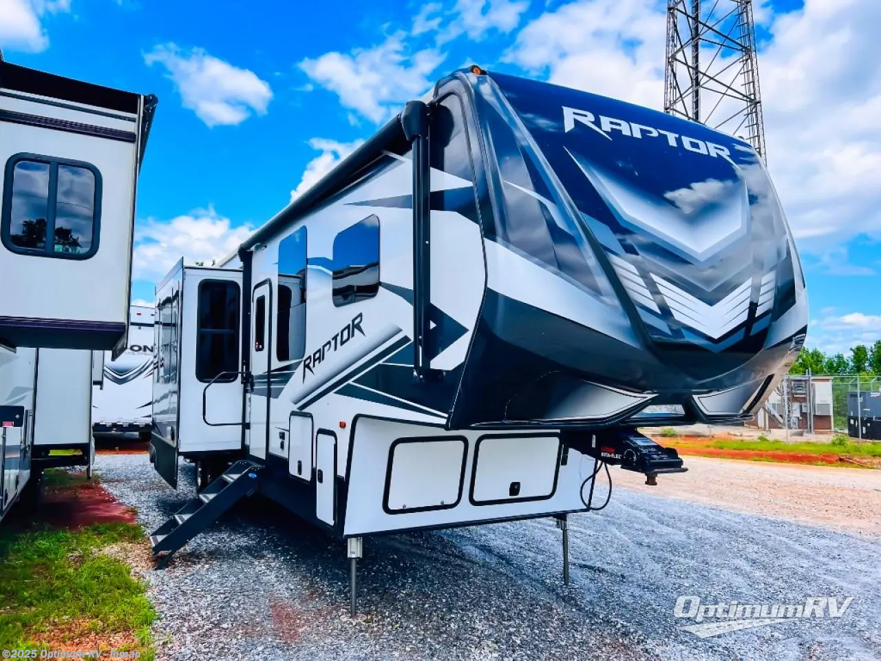 Email now about this 2022 Keystone Raptor 356! Used 2022 Keystone Raptor 356 available in Inman, South Carolina