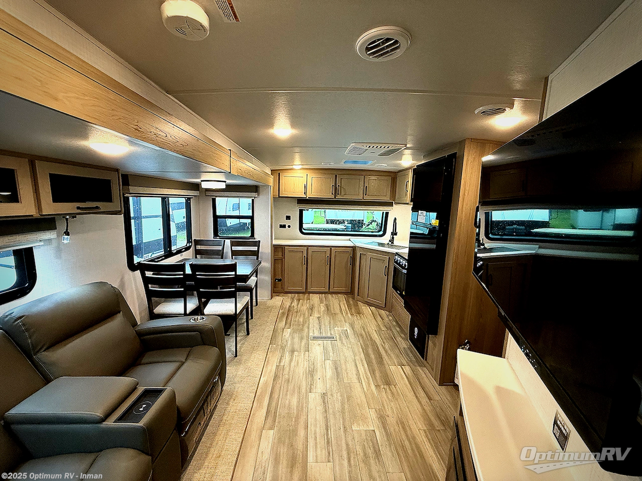 Used 2024 Forest River Flagstaff Super Lite 26FKBS available in Inman, South Carolina