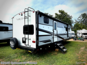 Call now about this 2021 Cruiser RV Twilight Signature TWS 2800! 2021 Cruiser RV Twilight Signature TWS 2800 - Used Travel Trailer For Sale by Optimum RV - Inman in Inman, South Carolina features Slideout, Awning