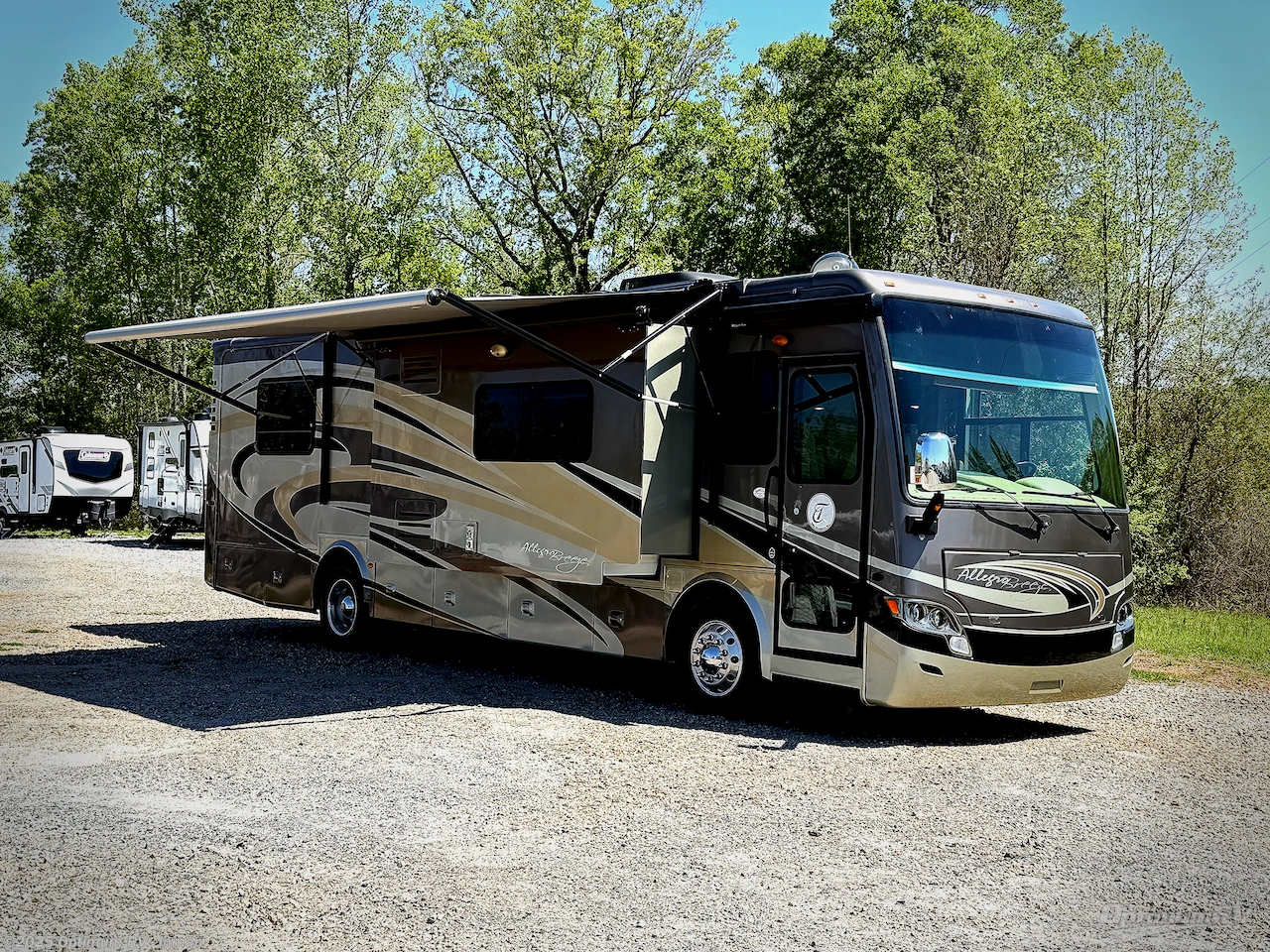 Email now about this 2013 Tiffin Allegro Breeze 32 BR! Used 2013 Tiffin Allegro Breeze 32 BR available in Inman, South Carolina