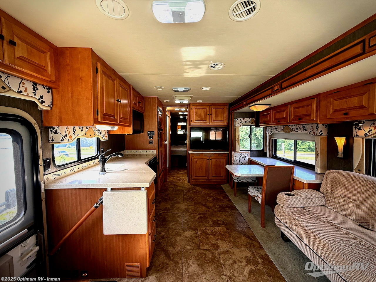 Used 2013 Tiffin Allegro 32 CA available in Inman, South Carolina