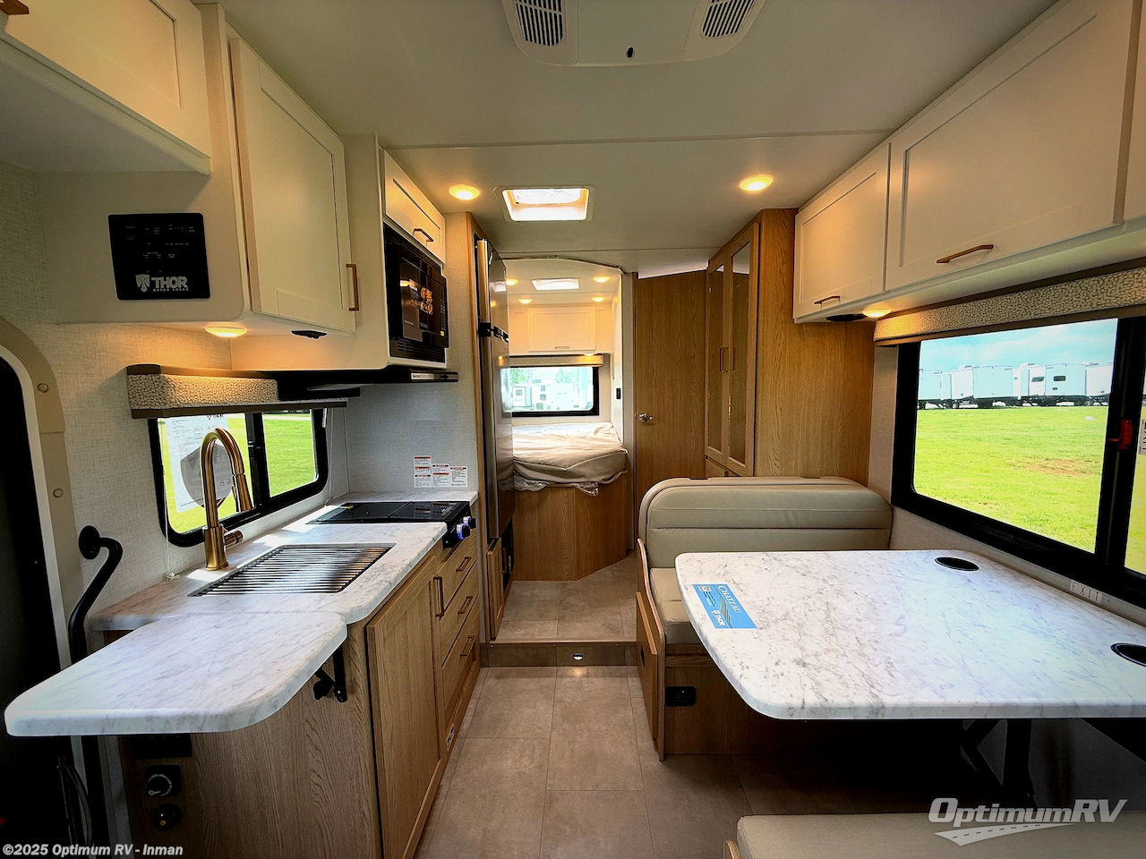 New 2026 Thor Chateau 21Z available in Inman, South Carolina