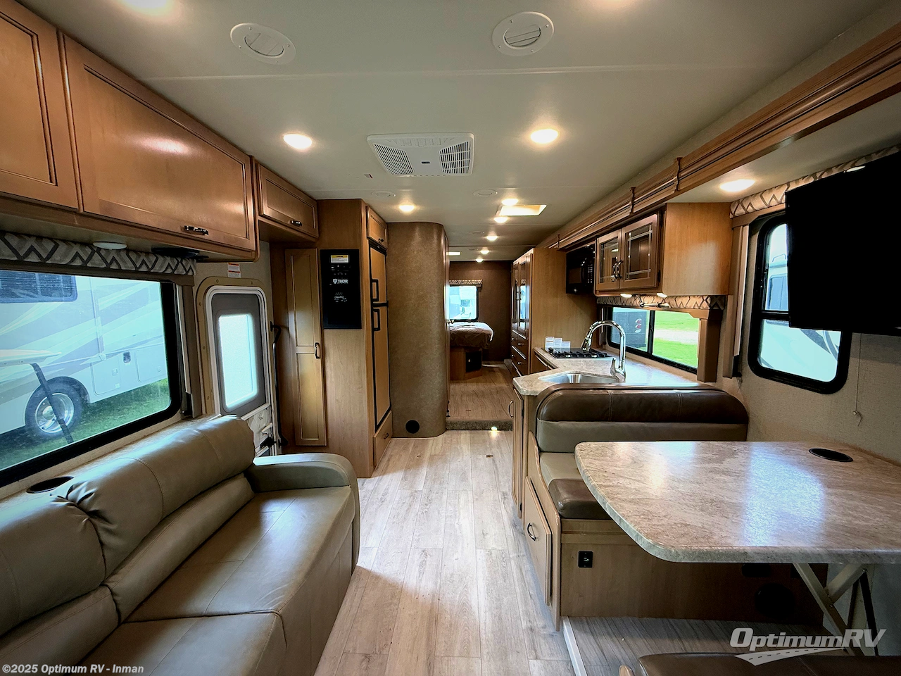 Used 2020 Thor Quantum SE SE31 Ford available in Inman, South Carolina