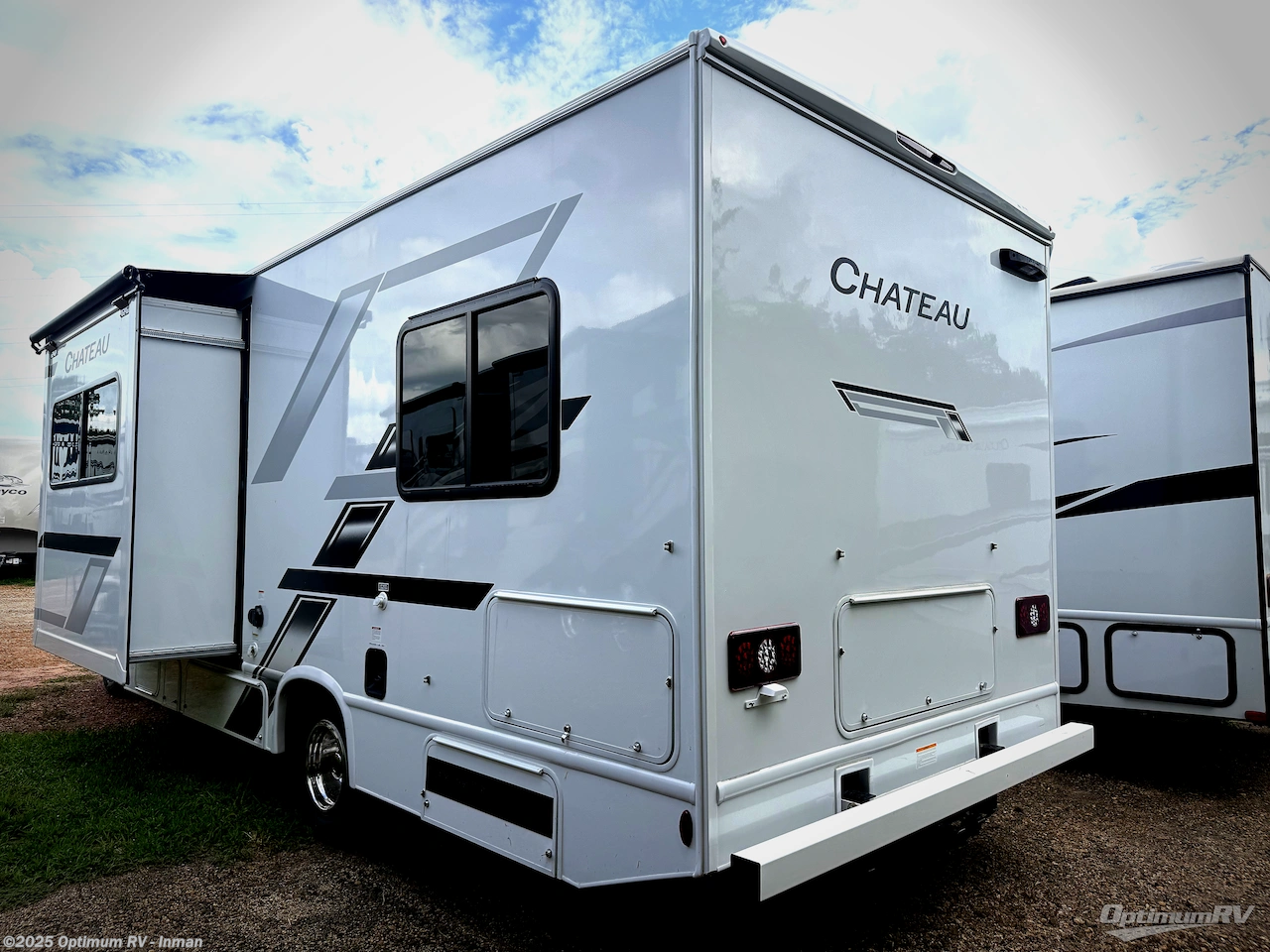 Contact us now about this 2026 Thor Chateau 25Z! 2026 Chateau 25Z by Thor from Optimum RV - Inman in Inman, South Carolina