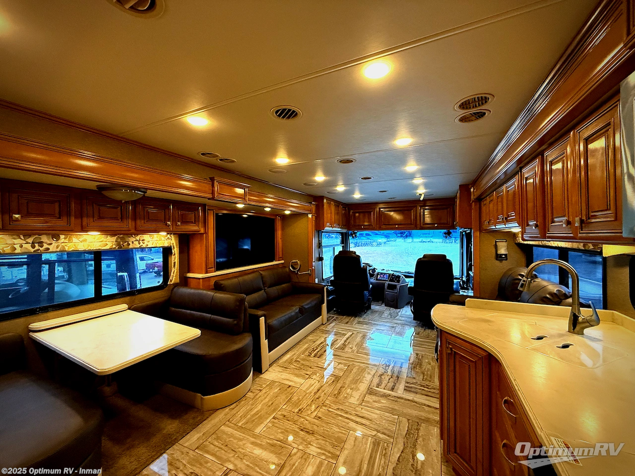 Used 2016 Thor Venetian A40 available in Inman, South Carolina