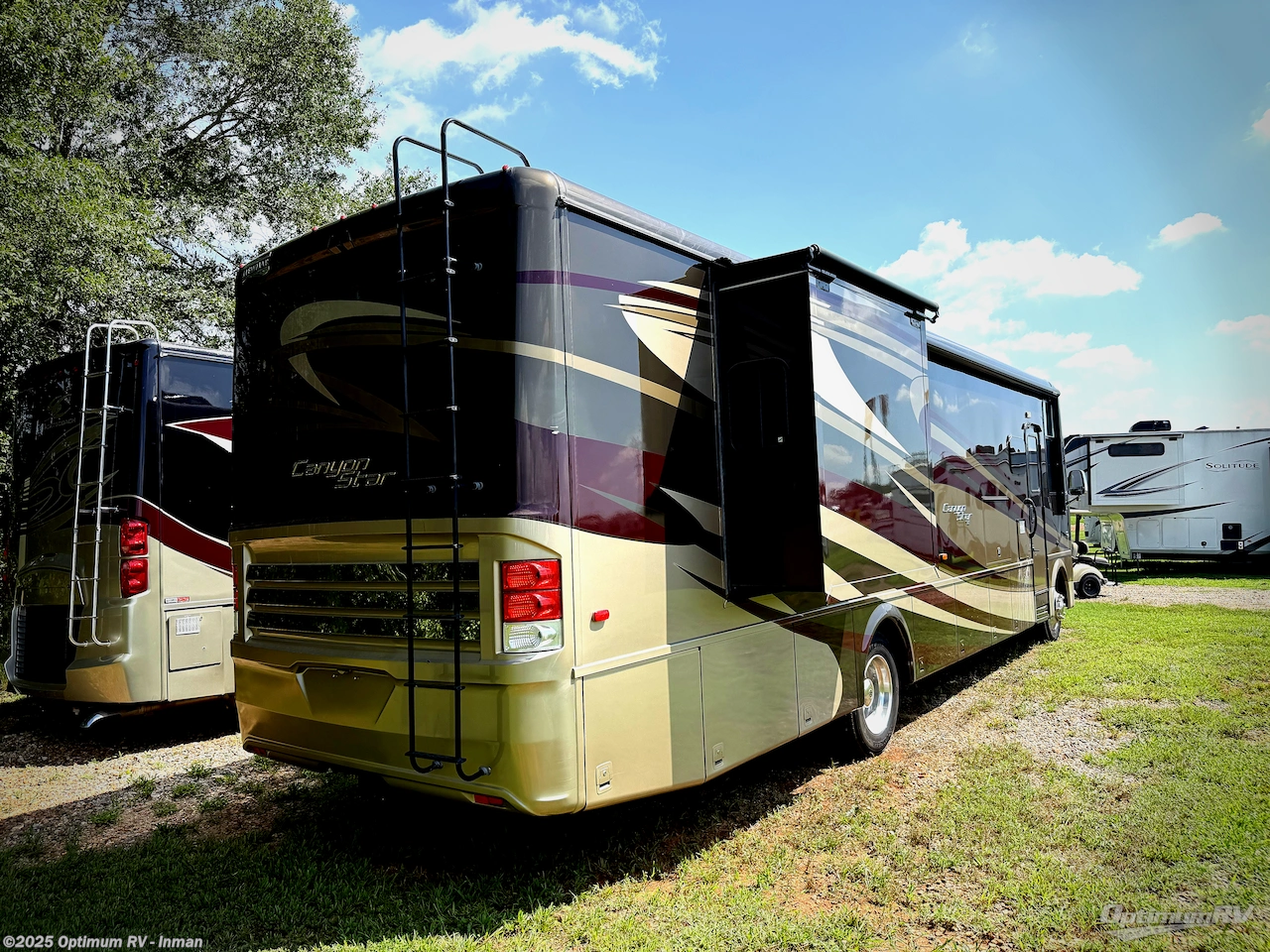 Call now about this 2015 Newmar Canyon Star 3610! 2015 Newmar Canyon Star 3610 - Used Class A For Sale by Optimum RV - Inman in Inman, South Carolina features Slideout