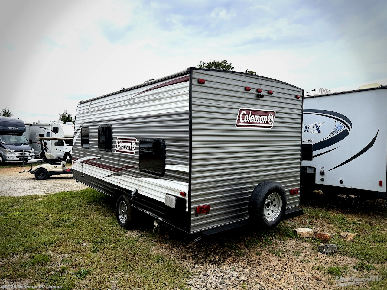 Contact us now about this 2020 Dutchmen Coleman Lantern LT Series 17FQ! 2020 Coleman Lantern LT Series 17FQ by Dutchmen from Optimum RV - Inman in Inman, South Carolina