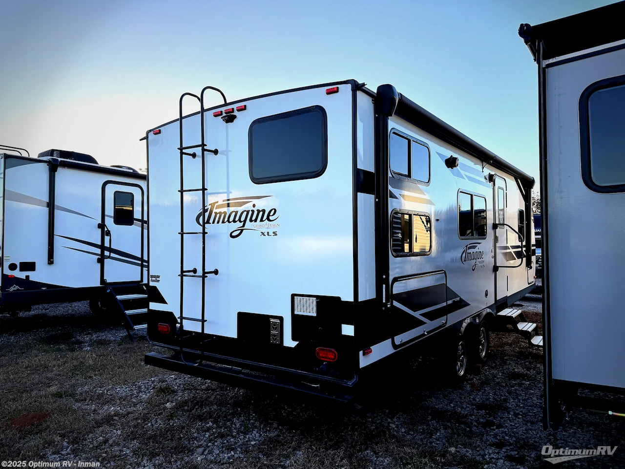 Call now about this 2020 Grand Design Imagine XLS 23BHE! 2020 Grand Design Imagine XLS 23BHE - Used Travel Trailer For Sale by Optimum RV - Inman in Inman, South Carolina features Slideout, Awning