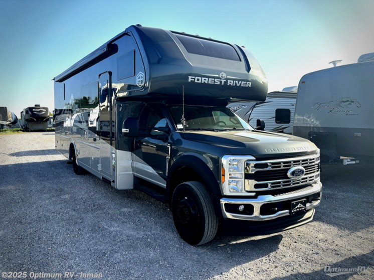 Email now about this 2025 East to West Bravado 33DS! New 2025 East to West Bravado 33DS available in Inman, South Carolina