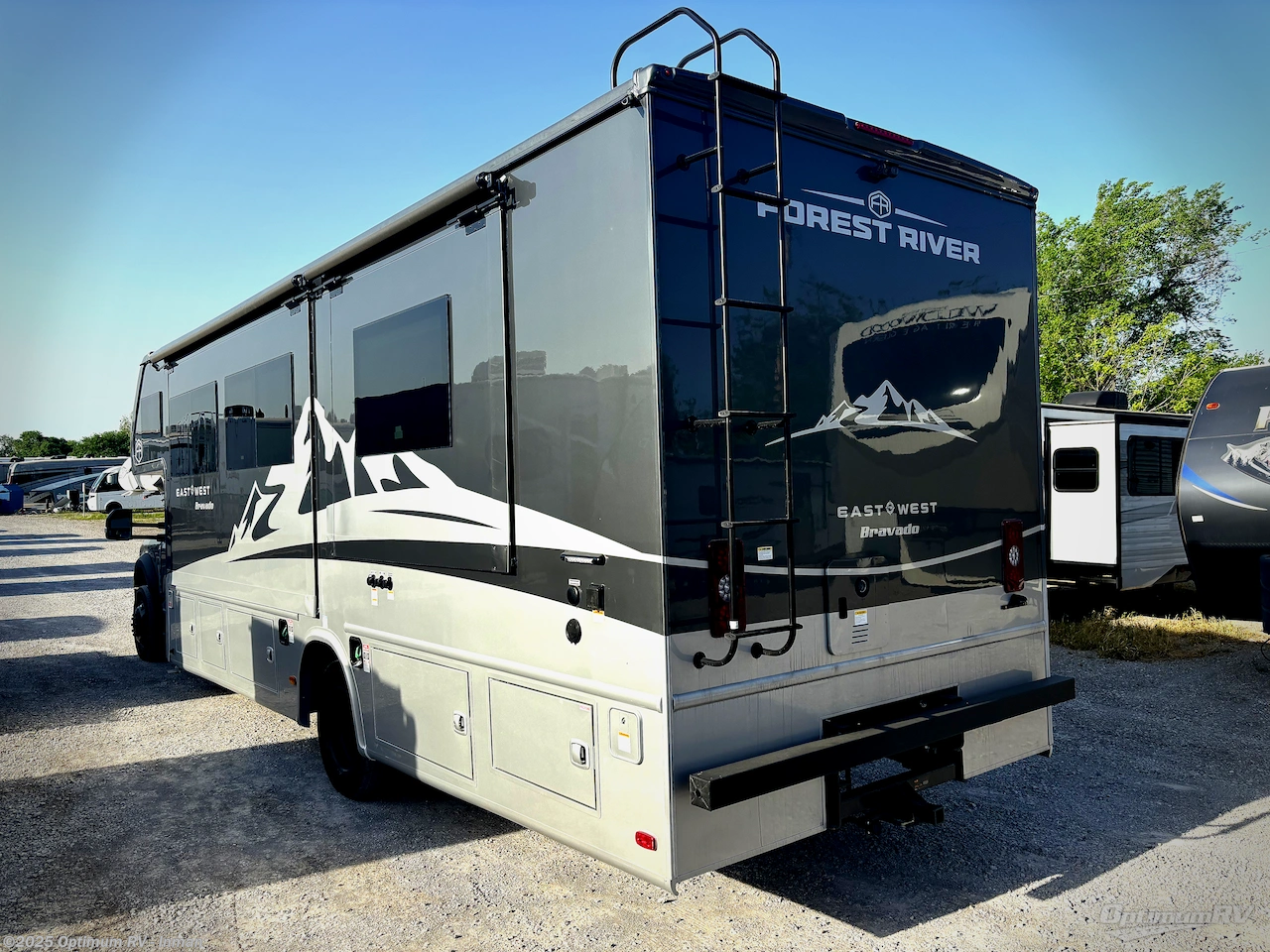 Contact us now about this 2025 East to West Bravado 33DS! 2025 Bravado 33DS by East to West from Optimum RV - Inman in Inman, South Carolina
