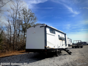 Call now about this 2026 Ember RV E-Series 19ETS! 2026 Ember RV E-Series 19ETS - New Travel Trailer For Sale by Optimum RV - Inman in Inman, South Carolina features Slideout, Awning