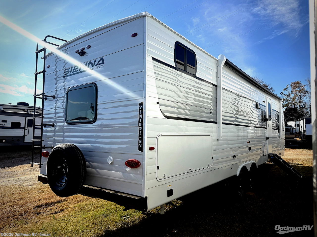 Call now about this 2026 Venture RV Sienna SA281VQB! 2026 Venture RV Sienna SA281VQB - New Travel Trailer For Sale by Optimum RV - Inman in Inman, South Carolina features Awning, Slideout