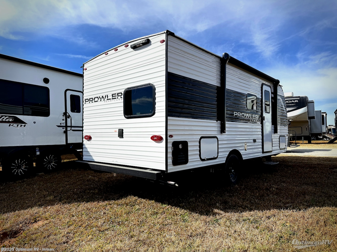 Call now about this 2026 Heartland Prowler 1702DBS! 2026 Heartland Prowler 1702DBS - New Travel Trailer For Sale by Optimum RV - Inman in Inman, South Carolina features Slideout, Awning
