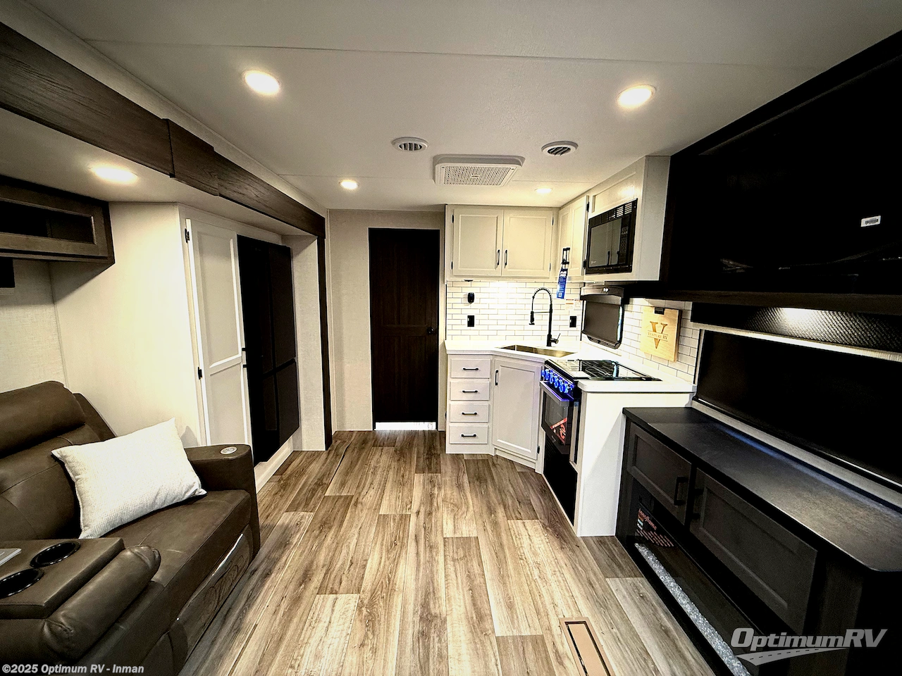 New 2026 Venture RV SportTrek Touring Edition STT302VRD available in Inman, South Carolina