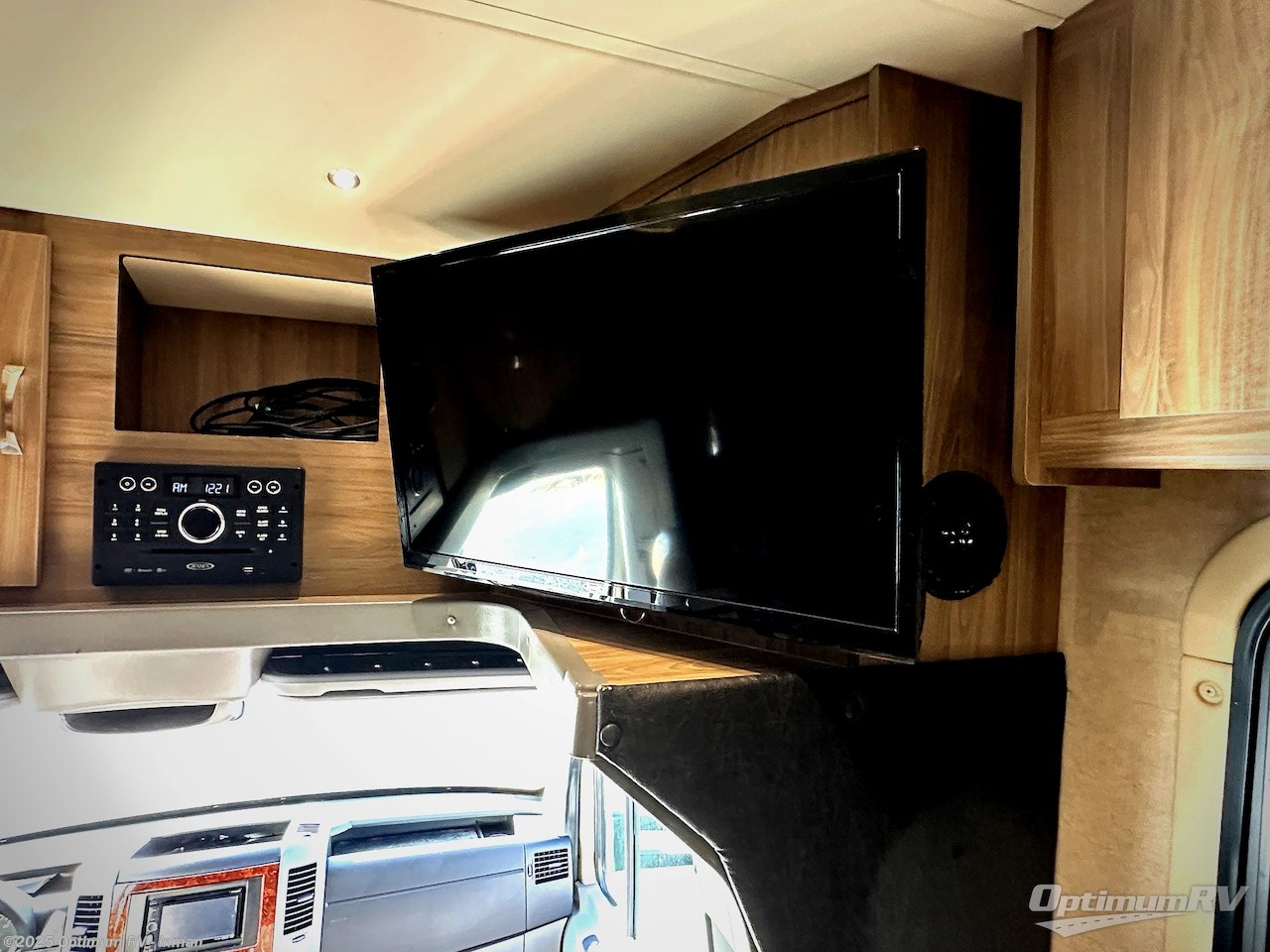 Used 2017 Dynamax Corp isata 3 24FW available in Inman, South Carolina