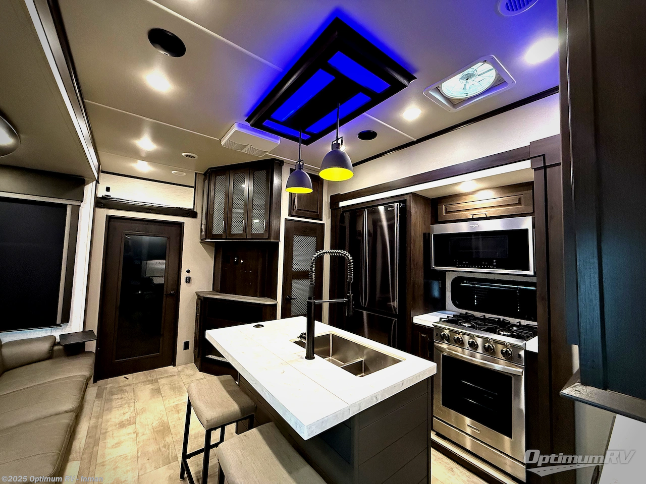 Used 2021 Grand Design Momentum M-Class 351M available in Inman, South Carolina