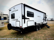 Call now about this 2026 East to West Longitude 230FK! 2026 East to West Longitude 230FK - New Travel Trailer For Sale by Optimum RV - Inman in Inman, South Carolina