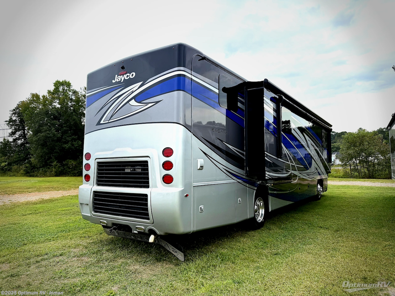 Call now about this 2022 Jayco Embark 39BH! 2022 Jayco Embark 39BH - Used Class A For Sale by Optimum RV - Inman in Inman, South Carolina features Slideout, Awning