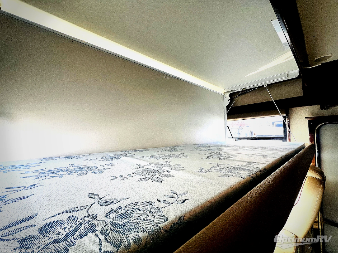 Contact us now about this 2018 Forest River Georgetown XL 377TS! 2018 Georgetown XL 377TS by Forest River from Optimum RV - Inman in Inman, South Carolina