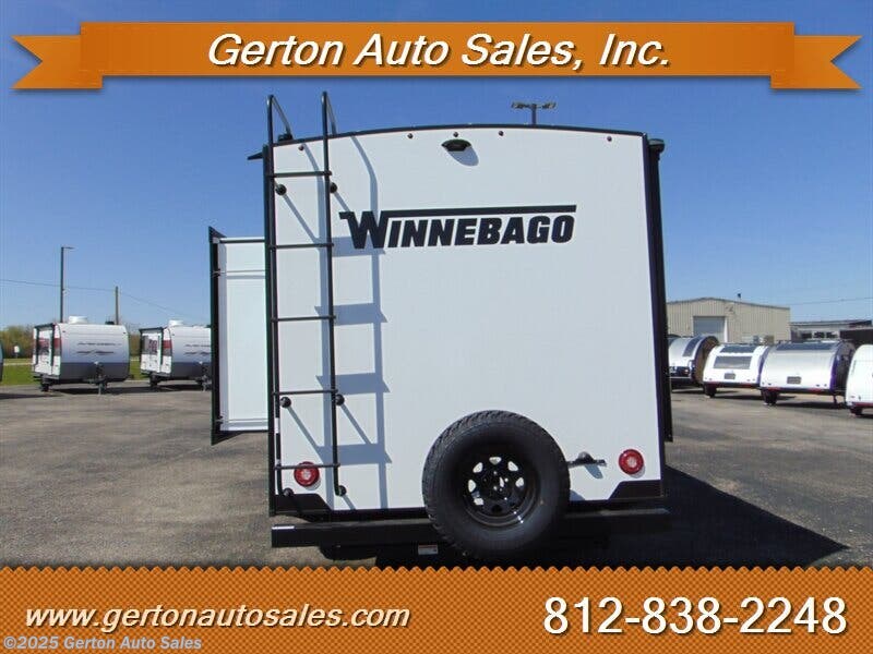 New 2025 Winnebago Micro Minnie 2108DS available in Mt. Vernon, Indiana