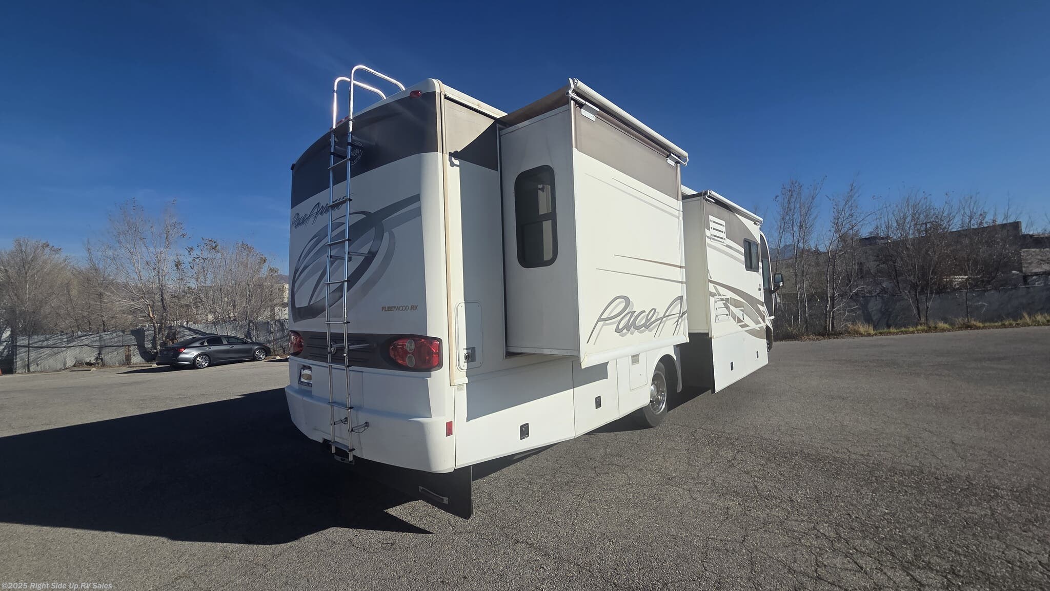 Contact us now about this 2004 Fleetwood Pace Arrow 37C! 2004 Pace Arrow 37C by Fleetwood from Right Side Up RV Sales in Salt Lake City, Utah