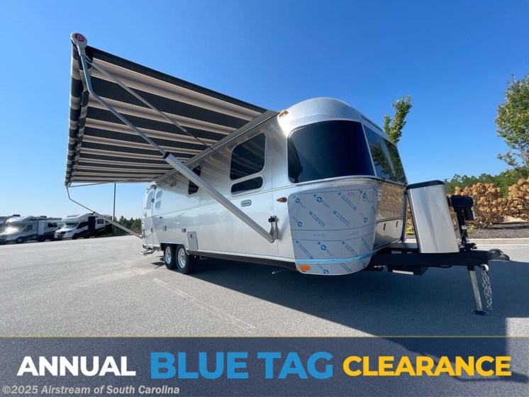 Email now about this 2026 Airstream Globetrotter 27FB! New 2026 Airstream Globetrotter 27FB available in Lexington, South Carolina