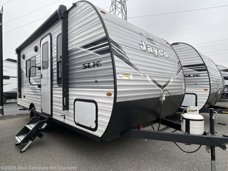 Email now about this 2025 Jayco Jay Flight SLX 175FQ! New 2025 Jayco Jay Flight SLX 175FQ available in Concord, North Carolina