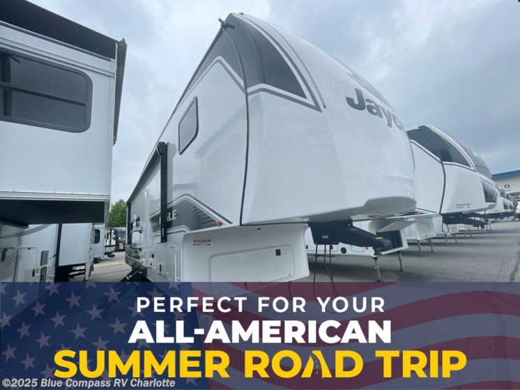 Email now about this 2025 Jayco Eagle SLE 28BHU! New 2025 Jayco Eagle SLE 28BHU available in Concord, North Carolina
