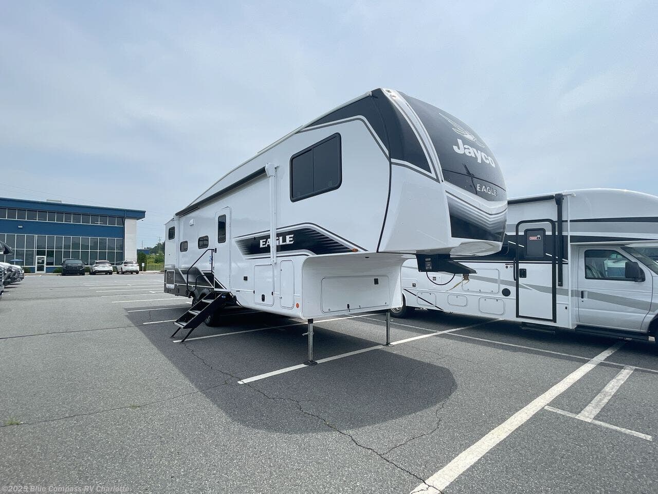 Email now about this 2025 Jayco Eagle HT 29DDB! New 2025 Jayco Eagle HT 29DDB available in Concord, North Carolina