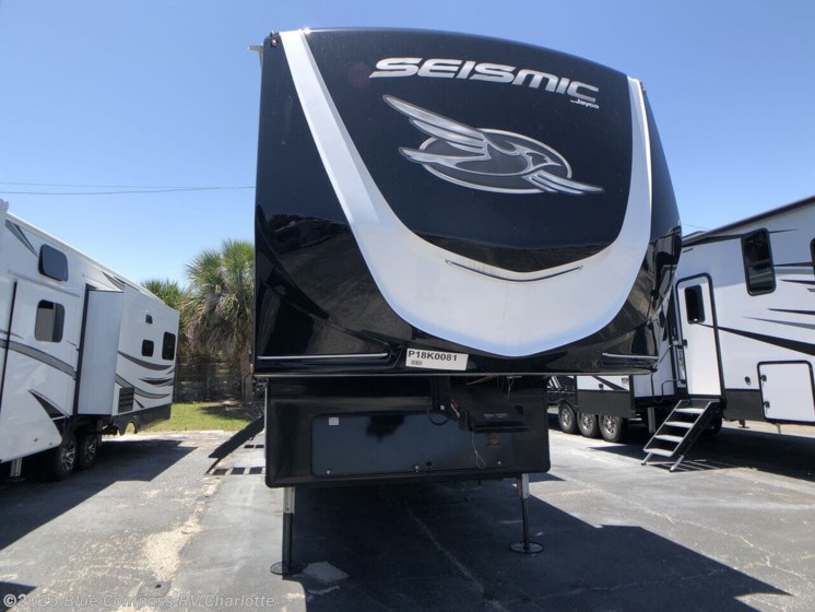 Email now about this 2026 Jayco Seismic 359! New 2026 Jayco Seismic 359 available in Concord, North Carolina