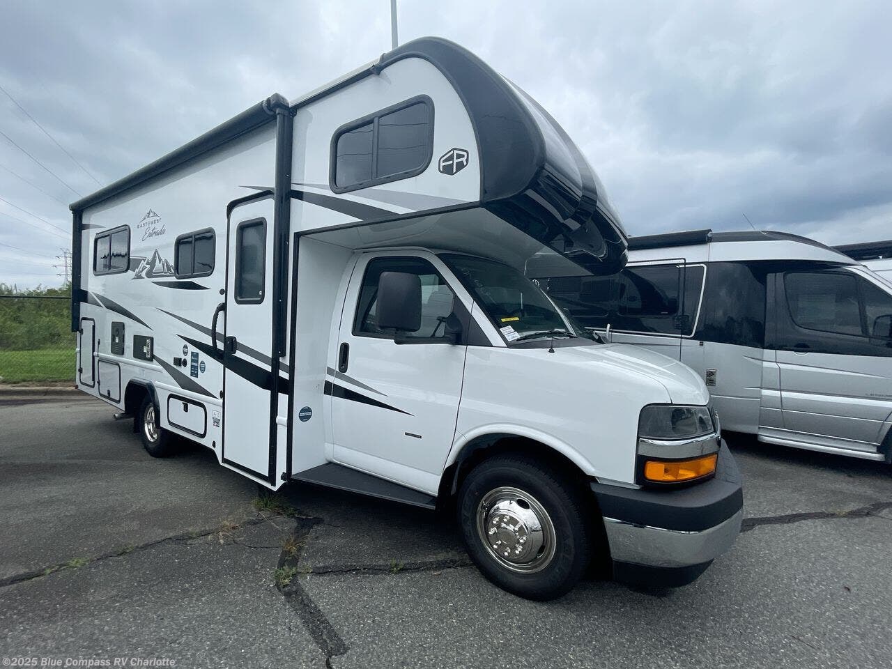 Contact us now about this 2026 East to West Entrada 210NS! 2026 Entrada 210NS by East to West from Blue Compass RV Charlotte in Concord, North Carolina