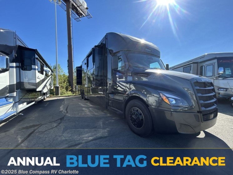 Email now about this 2026 Newmar Summit Aire 4505! New 2026 Newmar Summit Aire 4505 available in Concord, North Carolina