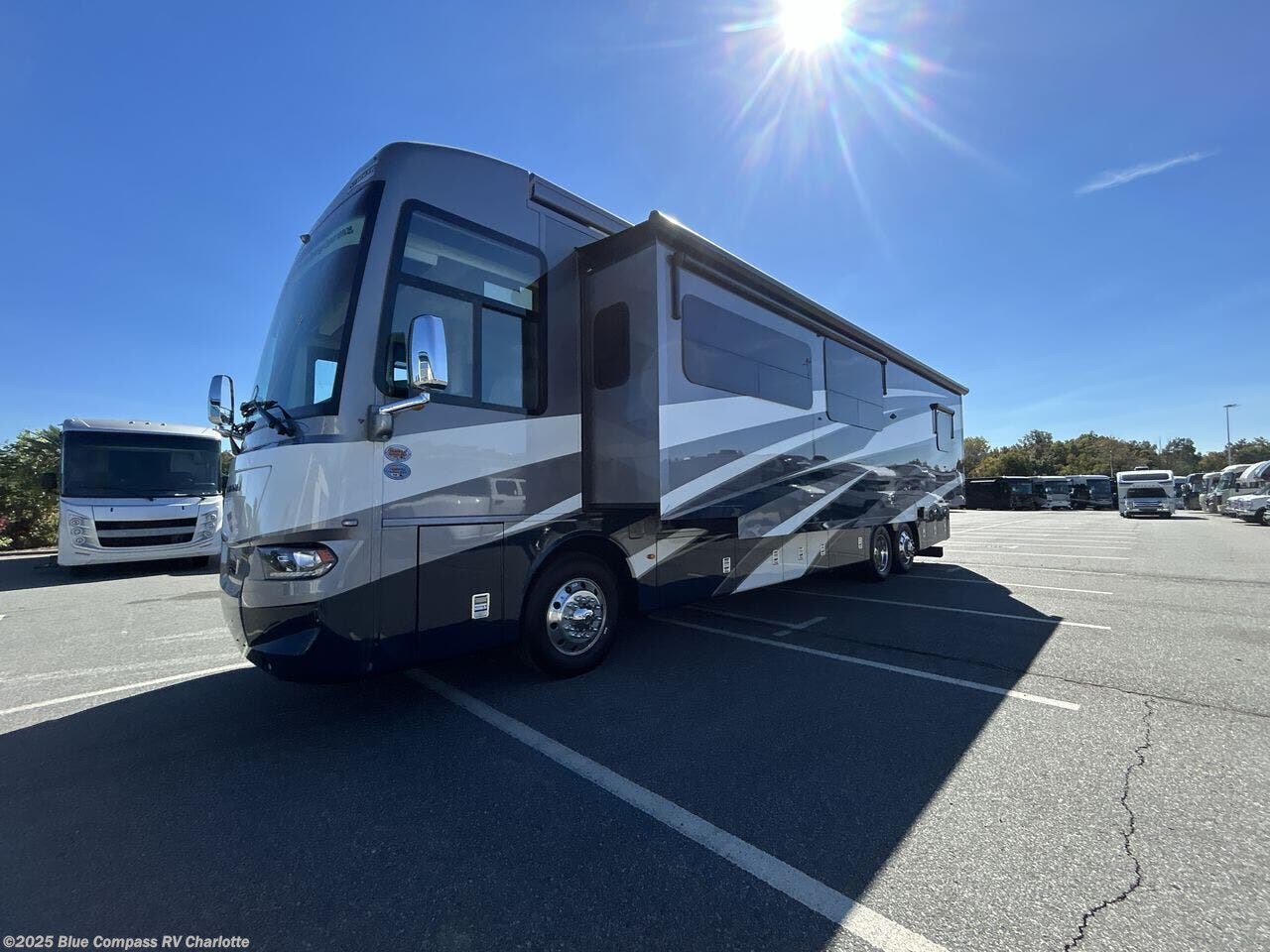 New 2026 Newmar Ventana 4037 available in Concord, North Carolina