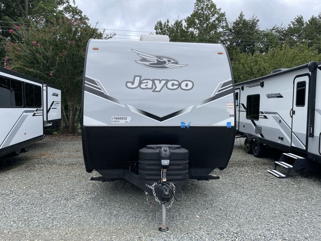 Contact us now about this 2025 Jayco Jay Flight SLX 333BTS! 2025 Jay Flight SLX 333BTS by Jayco from Blue Compass RV Charlotte in Concord, North Carolina