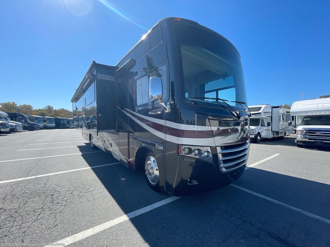 Contact us now about this 2017 Thor Motor Coach Miramar 35.2! 2017 Miramar 35.2 by Thor Motor Coach from Blue Compass RV Charlotte in Concord, North Carolina