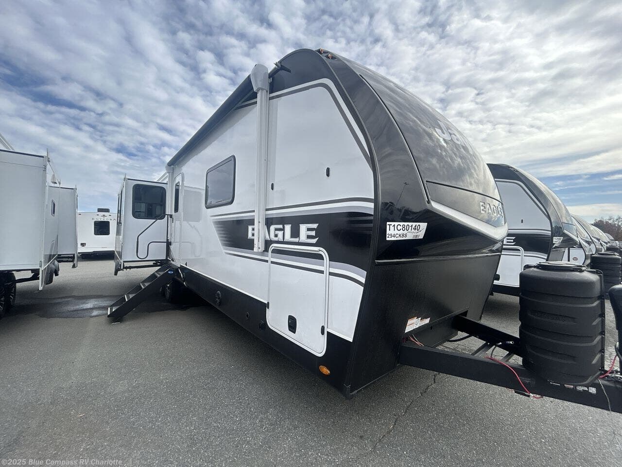 Contact us now about this 2025 Jayco Eagle HT 294CKBS! 2025 Eagle HT 294CKBS by Jayco from Blue Compass RV Charlotte in Concord, North Carolina