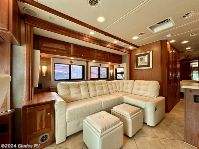 2013 Meridian 34B by Itasca from Glades RV in Fort Myers, Florida