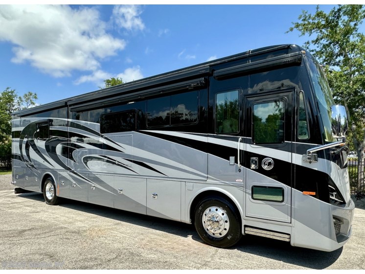 Email now about this 2021 Tiffin Phaeton 40 IH! Used 2021 Tiffin Phaeton 40 IH available in Fort Myers, Florida